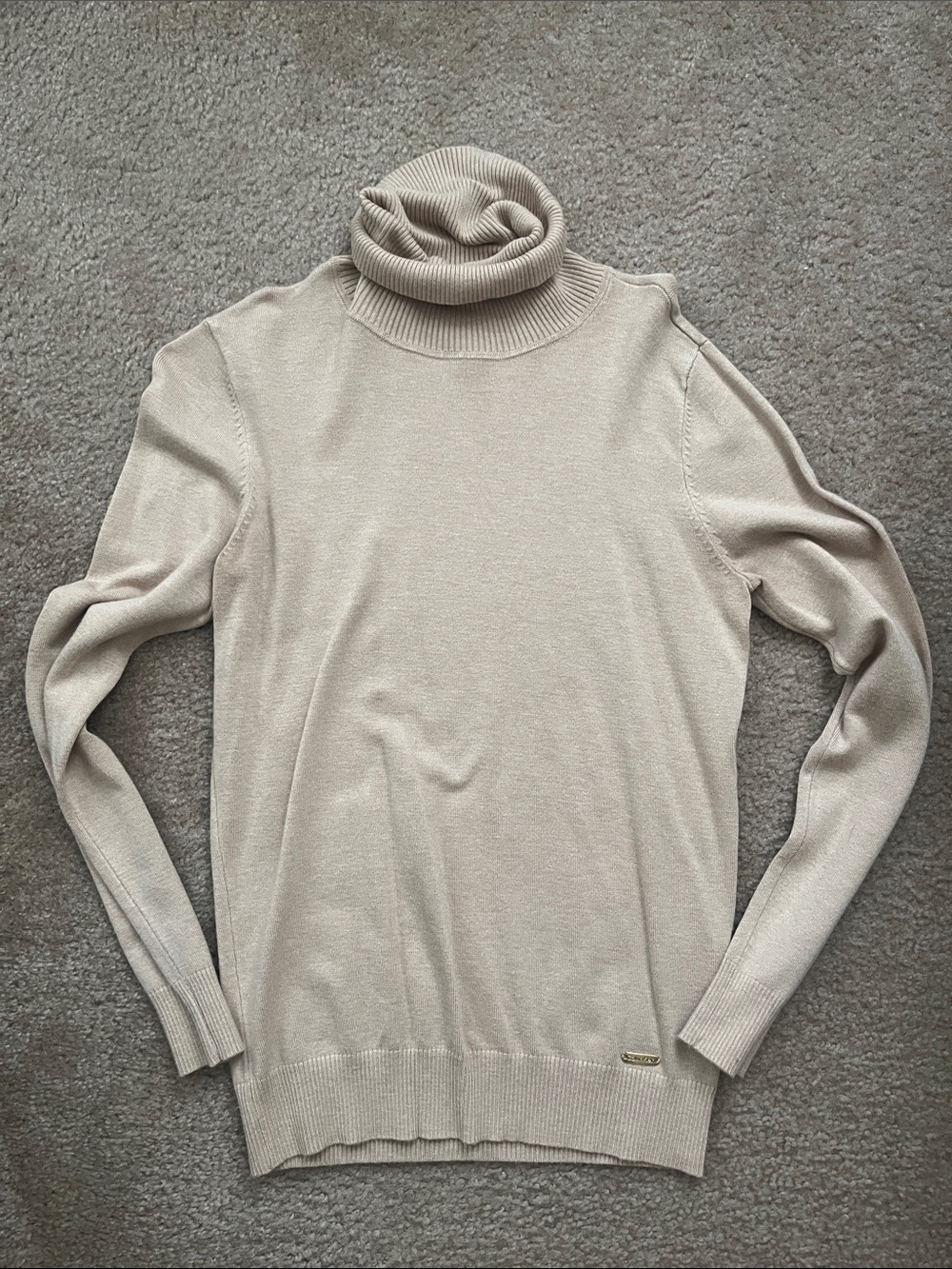 Calvin Klein Women’s Small tan khaki Turtleneck Sweater - Classic Roll Neck